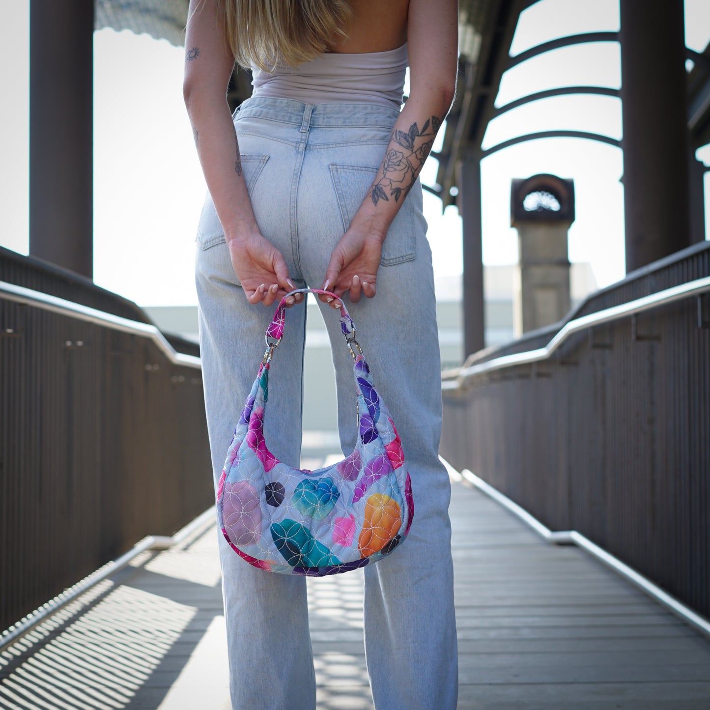 Ruffle 4-way Tote in Gem