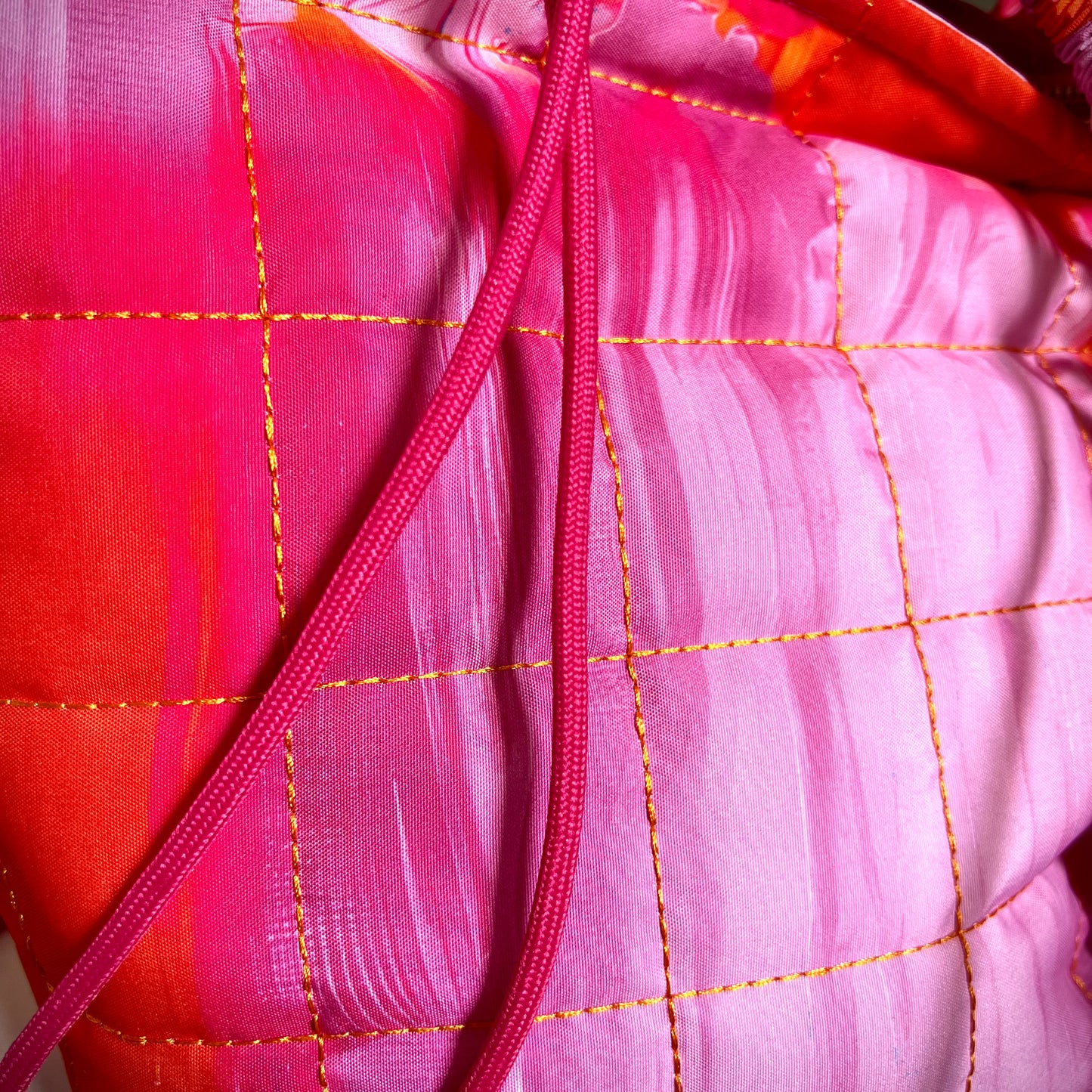 Ruffle Tote Sunset Pink