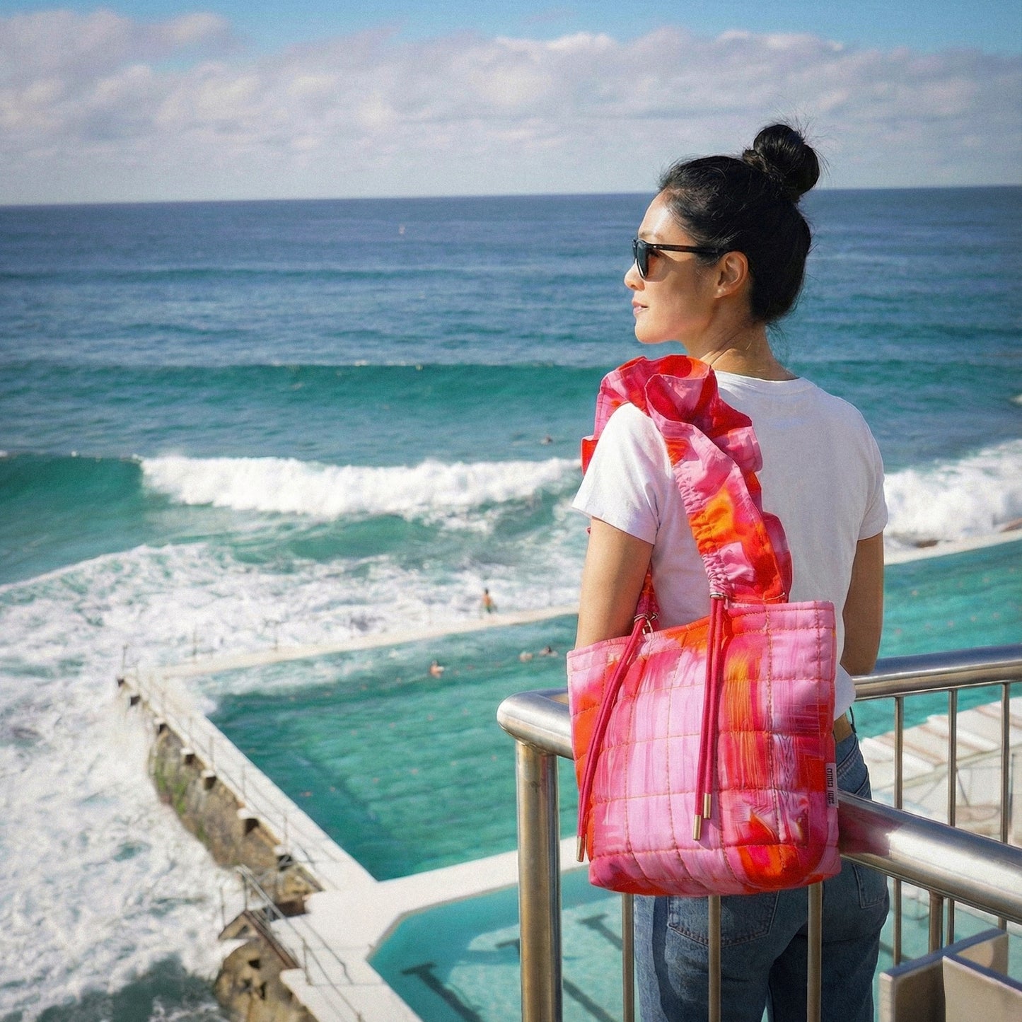 Ruffle Tote Sunset Pink